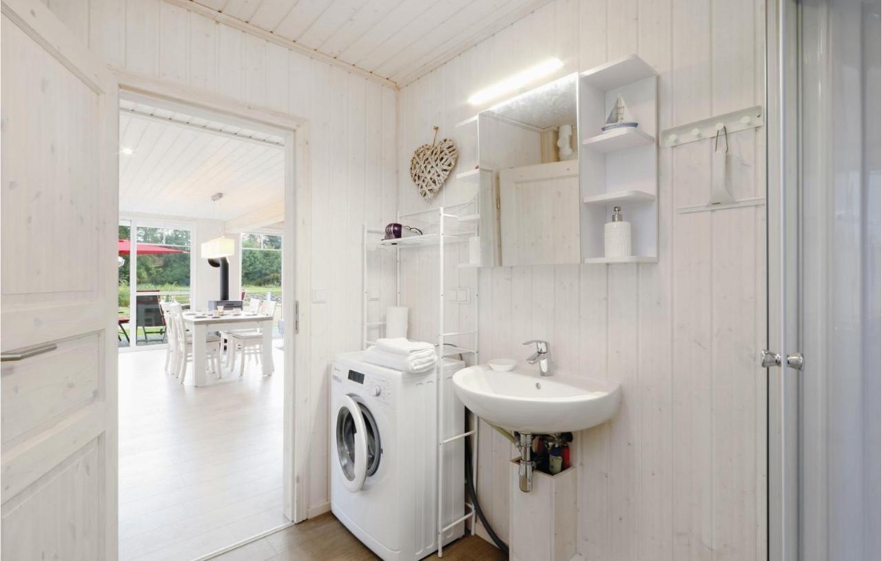 Gorgeous Home In Zerpenschleuse With Wifi Екстер'єр фото
